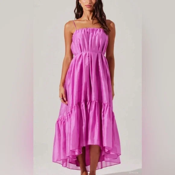 New ASTR The Label Elisha Tiered High-Low Maxi Dress PINK S - Picture 1 of 2